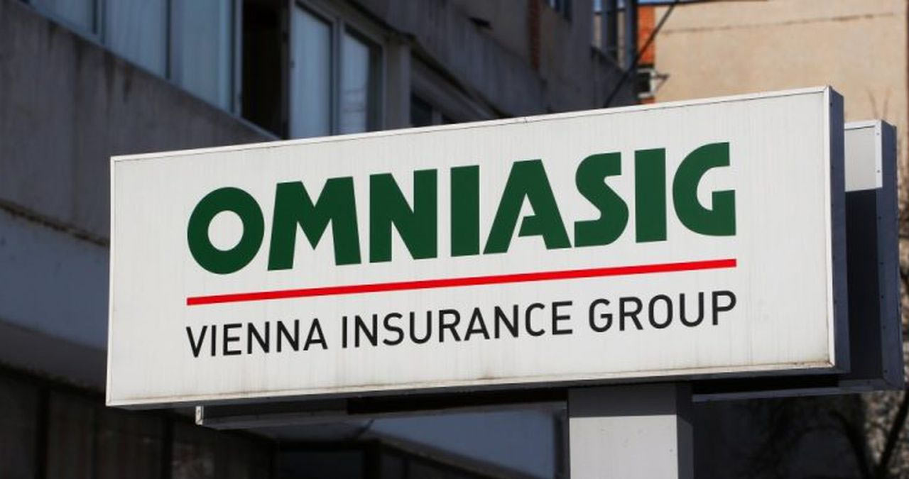 Contact Omniasig: Avizare daună online, telefon call center și asistență rutieră 1 Contact Omniasig call center daune auto si locuinte 2026
